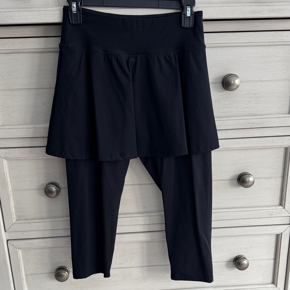 Black Skirted Leggings SZ M
